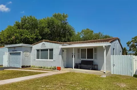 2411 Scott St, Hollywood, FL 33020
