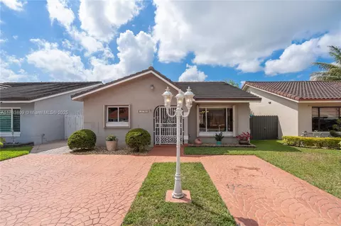 12782 NW 103rd Ave, Hialeah Gardens, FL 33018
