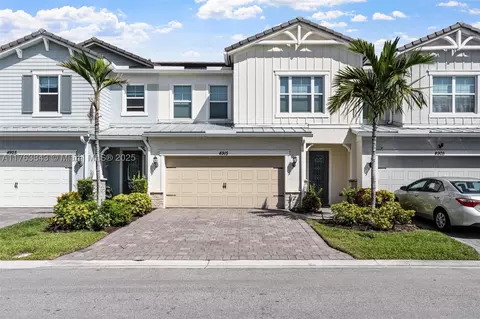 4915 Eucalyptus Dr #4915, Hollywood, FL 33021