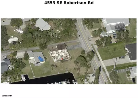 4553 SE Robertson Rd, Stuart, FL 34997