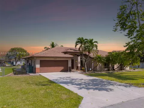 20317 SW 324th St, Homestead, FL 33030
