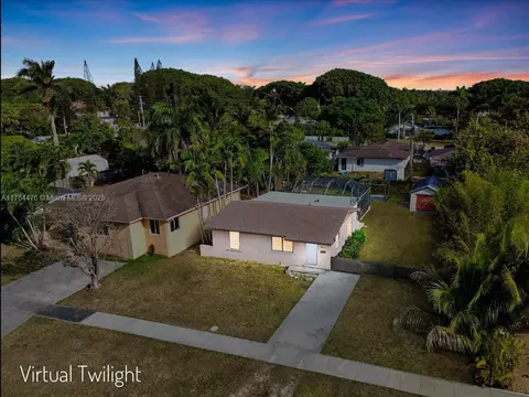 841 NE 13th St, Homestead, FL 33030