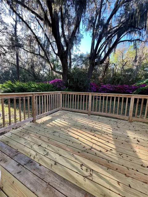 Exterior - 2985 Hilltop Rd A, Saint Augustine, FL 32086 photo 6 of 8