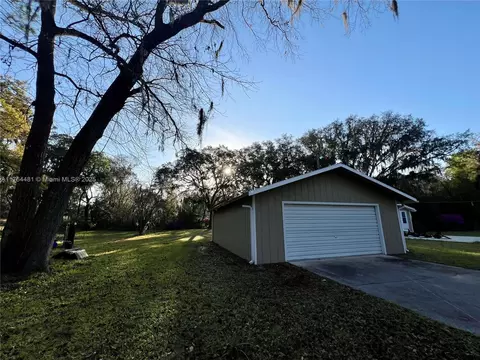 Exterior - 2985 Hilltop Rd A, Saint Augustine, FL 32086 photo 3 of 8
