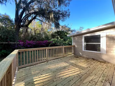 Exterior - 2985 Hilltop Rd A, Saint Augustine, FL 32086 photo 5 of 8