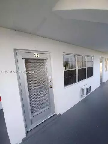 56 Canterbury #C, West Palm Beach, FL 33417