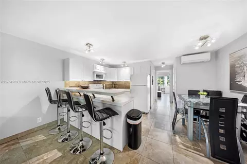 15610 NE 6th Ave #26C, Miami, FL 33162