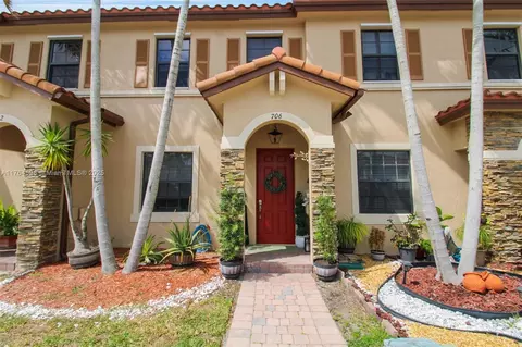 706 SE 32nd Ave #706, Homestead, FL 33033