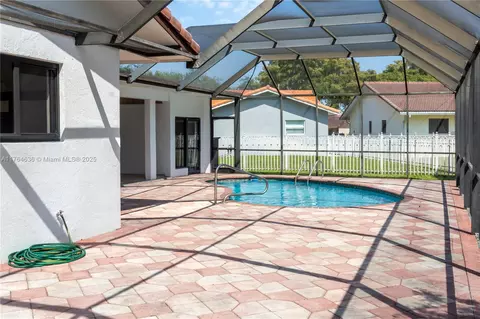 Other - 8480 Dundee Ter, Miami Lakes, FL 33016 photo 8 of 9