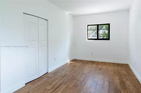 Bedroom - 8480 Dundee Ter, Miami Lakes, FL 33016 photo 3 of 6