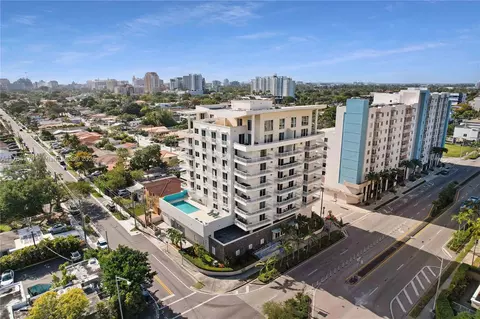2400 SW 27th Ave #706, Miami, FL 33145