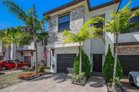 25074 SW 107th Ct, Homestead, FL 33032