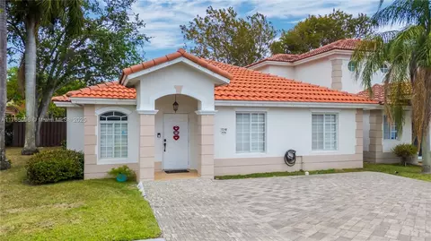 7285 NW 173rd Dr #104, Hialeah, FL 33015