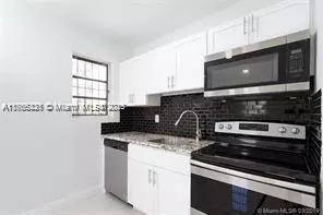 8401 NW 30th Pl, Miami, FL 33147