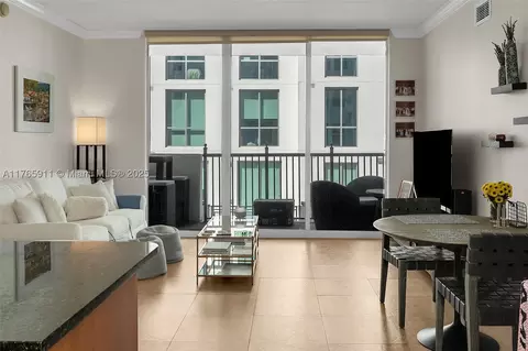 4100 Salzedo St #605, Coral Gables, FL 33146