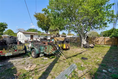 2862 NW 4th St, Pompano Beach, FL 33069 photo 16
