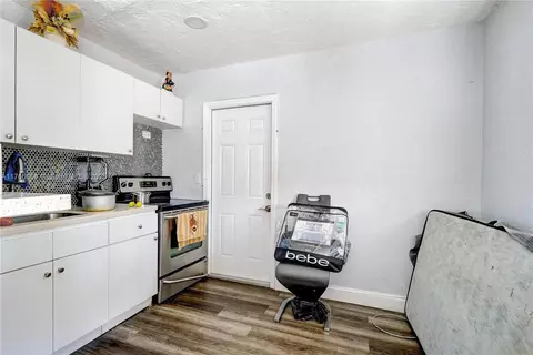 2862 NW 4th St, Pompano Beach, FL 33069 photo 8