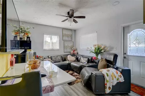 2862 NW 4th St, Pompano Beach, FL 33069 photo 6