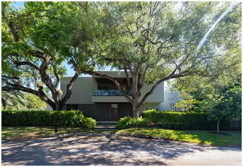 3401 Halissee St, Miami, FL 33133