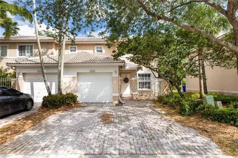 17155 NW 23rd St, Pembroke Pines, FL 33028