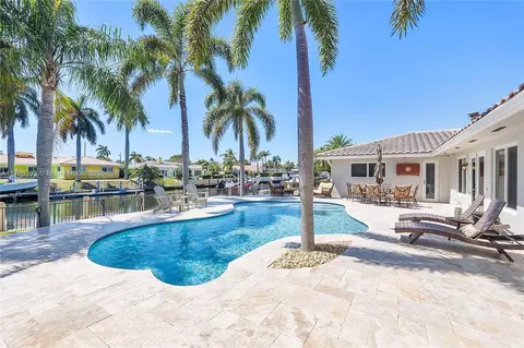 2140 NE 30th St, Lighthouse Point, FL 33064