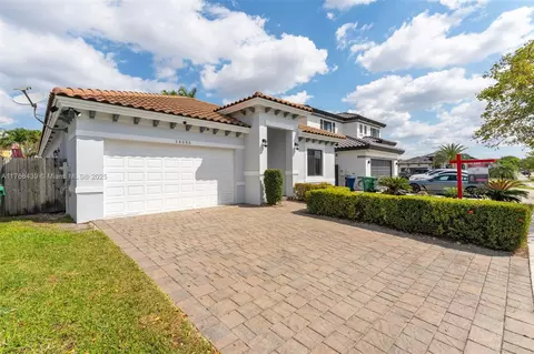 14555 SW 32nd St, Miami, FL 33175