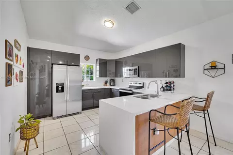 3229 NE 11th Dr #3229, Homestead, FL 33033