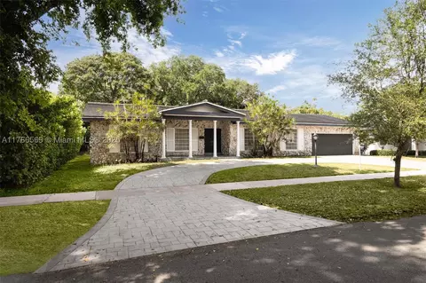 5530 Sardinia St, Coral Gables, FL 33146
