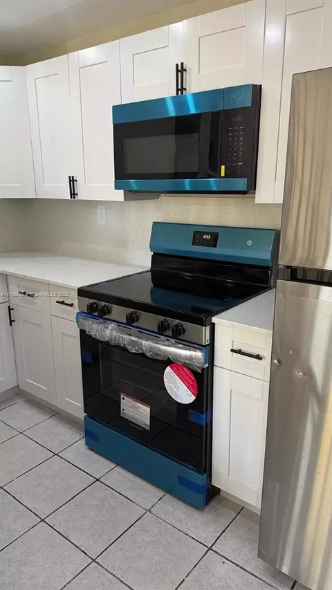 Undisclosed, Hialeah, FL 33014