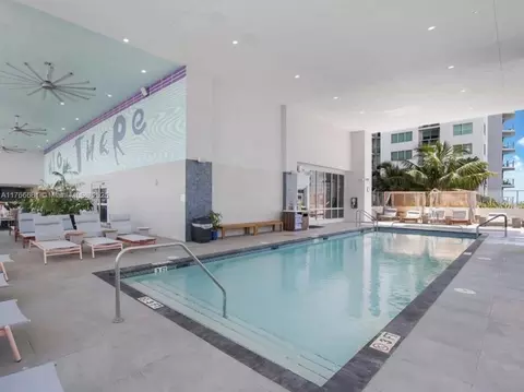 Exterior - 227 NE 2nd St #1809, Miami, FL 33132 photo 2 of 3