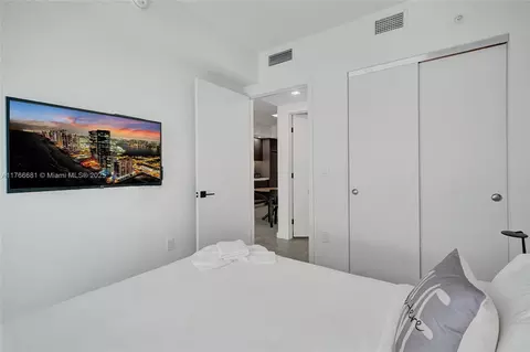Bedroom - 227 NE 2nd St #1809, Miami, FL 33132 photo 6 of 6