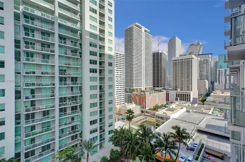 Exterior - 227 NE 2nd St #1809, Miami, FL 33132 photo 1 of 3