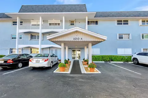 100 Shore Ct #207, North Palm Beach, FL 33408