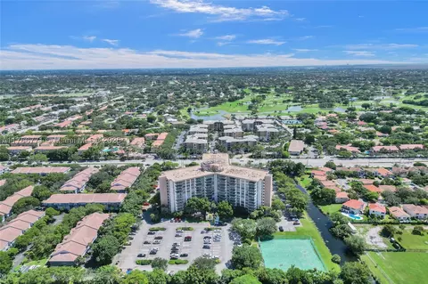 10777 W Sample Rd #904, Coral Springs, FL 33065