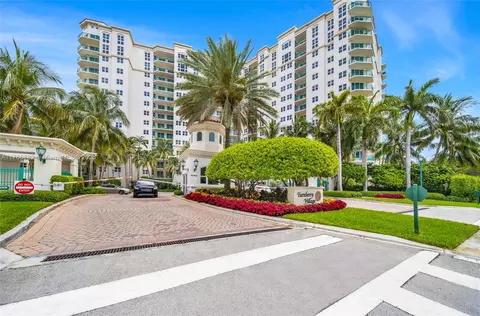 20000 E Country Club Dr #911, Aventura, FL 33180