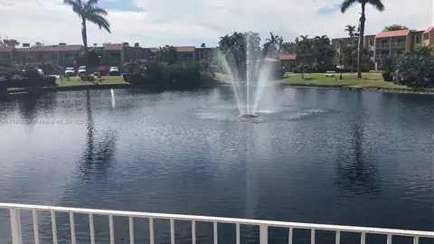 5122 NW 79th Ave #205, Doral, FL 33166