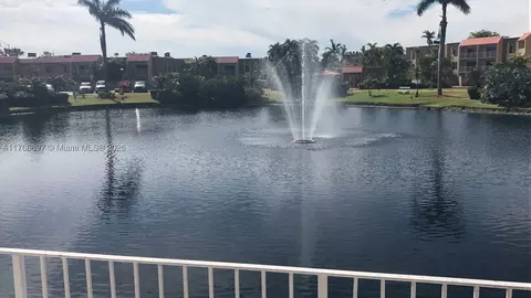 5122 NW 79th Ave #205, Doral, FL 33166
