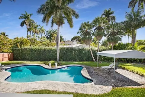 1255 Van Buren St, Hollywood, FL 33019
