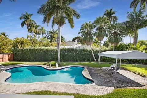 1255 Van Buren St, Hollywood, FL 33019