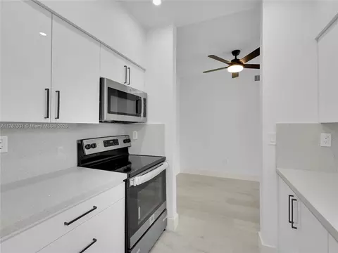 Undisclosed, Pembroke Pines, FL 33024