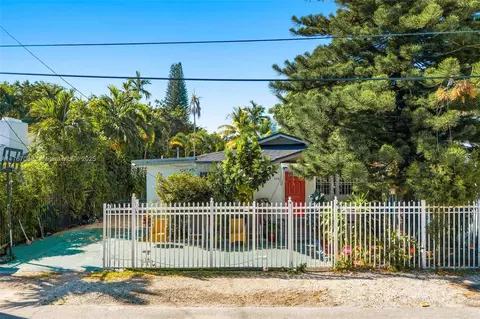 266 NE 57th St, Miami, FL 33137