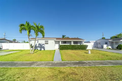17011 SW 121st Ave, Miami, FL 33177