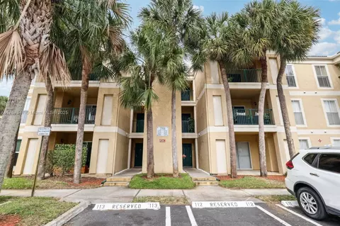 733 Riverside Dr #1217, Coral Springs, FL 33071