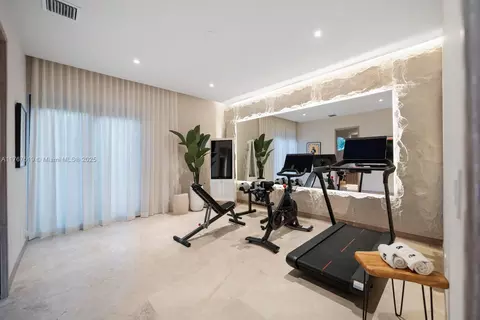 Other - 10061 SW 60th Ct, Pinecrest, FL 33156 photo 8 of 10