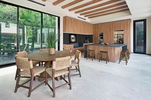 Dining - 10061 SW 60th Ct, Pinecrest, FL 33156 photo 2 of 2