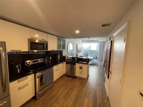 3339 Virginia St #325, Miami, FL 33133
