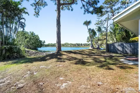 5976 SE Collins Ave, Stuart, FL 34997 photo 29
