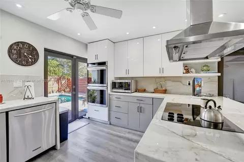 89 Juniper Rd, Hollywood, FL 33021