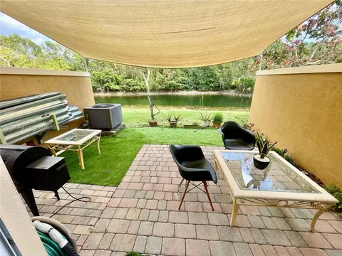 983 SW 143rd Ave #1403, Pembroke Pines, FL 33027