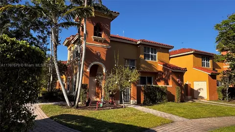 1033 SW 144th Ave #2705, Pembroke Pines, FL 33027